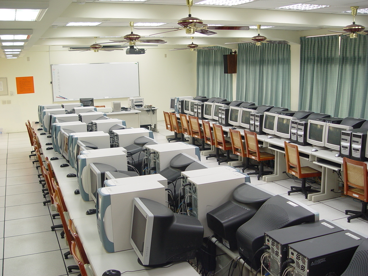 Multi-media Computer Lab